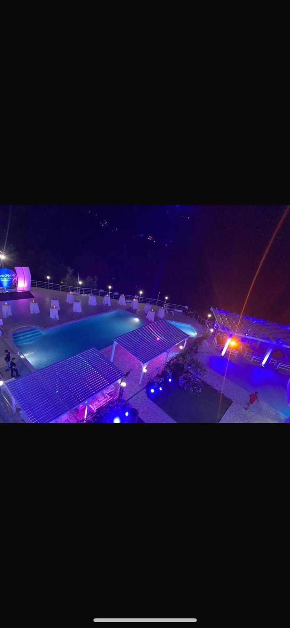 Hotel Vila Kafe Lukovë 외부 사진
